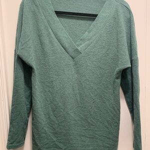 V-Neck Long Sleeve Sweater in Dusty Teal